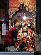 Katmandou, ruelles (tole) et temples - Seto Machhindranath