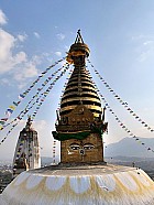 Swayambunath, depuis Durbar Square - 