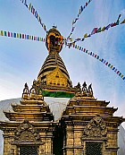 Swayambunath, depuis Durbar Square - 