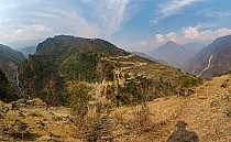 trekking de Tipling  Chalish Gaon (1700m)  3h / +250 / -600 - 