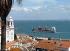 Alfama - glise de Santo Estvo