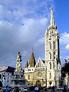 Budapest  - glise Mtys et la colonne de la peste