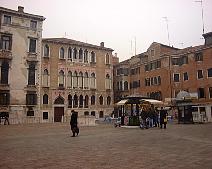 Carnaval de Venise 2002 - Campo San Anzolo, Palazzo Gritti