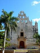 Couvents d'Oxkutzkab à Izamal - Mama