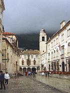 Dubrovnik  - Au fond, le Palais Sponza