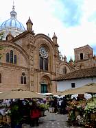 Cuenca - March aux Fleurs (Plaza del Carmen)