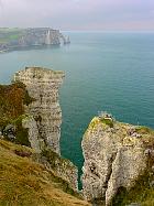 Étretat  - Falaises d'Aval vues des falaises d'Amont