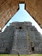 Uxmal (600-900) - Pyramide du Devin