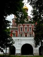 Sud de Moscou - glise de la Dormition (1686)