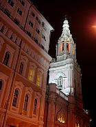 Moscou  - Sur le quai Sofiyskaya, face au Kremlin