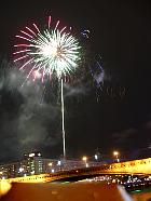 Moscou  - Feu d'artifice et pont Bolshoi Moskvoretsky