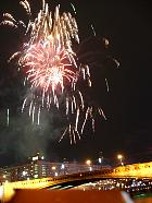 Moscou  - Feu d'artifice et pont Bolshoi Moskvoretsky