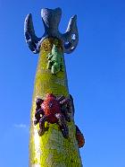  - Totem Long Yellow Man